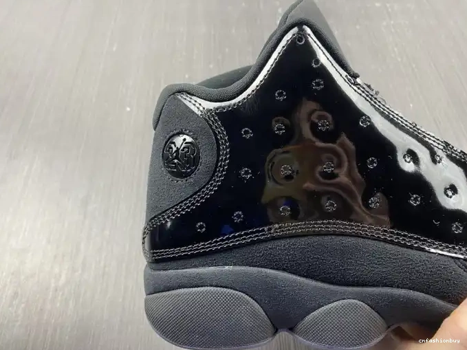 Gown Cap Air and Jordan 414571-012 Retro 13 0626